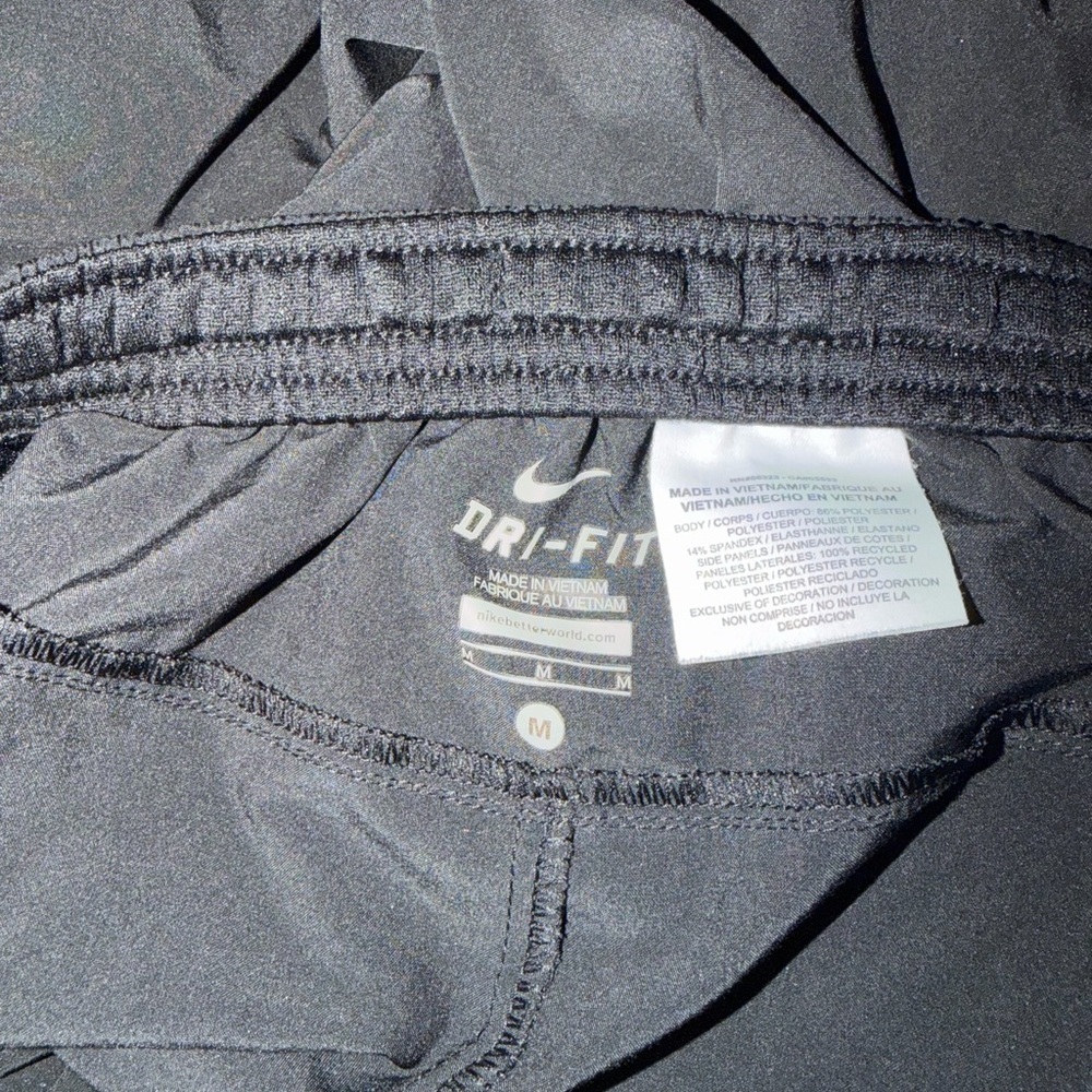 Nike Black Sports Trousers - Picture 6 of 6